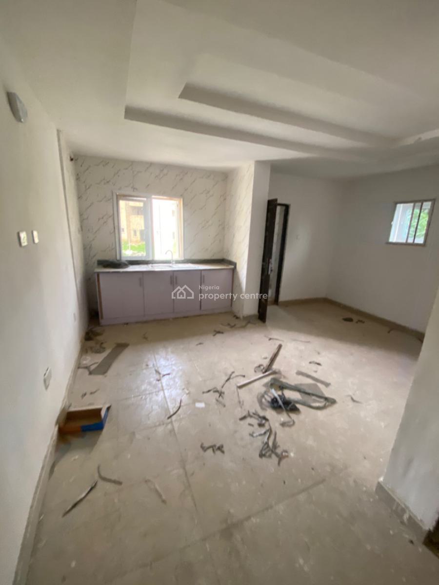 Spacious Self Contain, 1st, Floor, By Wuye Market, Wuye, Abuja, Self Contain (single Rooms) for Rent