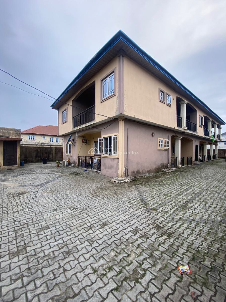 8 Units of a Room and a Parlor Self Contain, United Estate ,shop Rite Axis, Sangotedo, Ajah, Lagos, Block of Flats for Sale