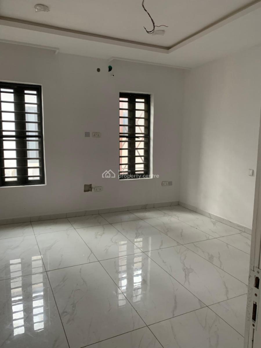 a Sharp 4  Bedroom Duplex with Bq Self Compound, Chevron Drive, Lekki, Lagos, Semi-detached Duplex for Rent