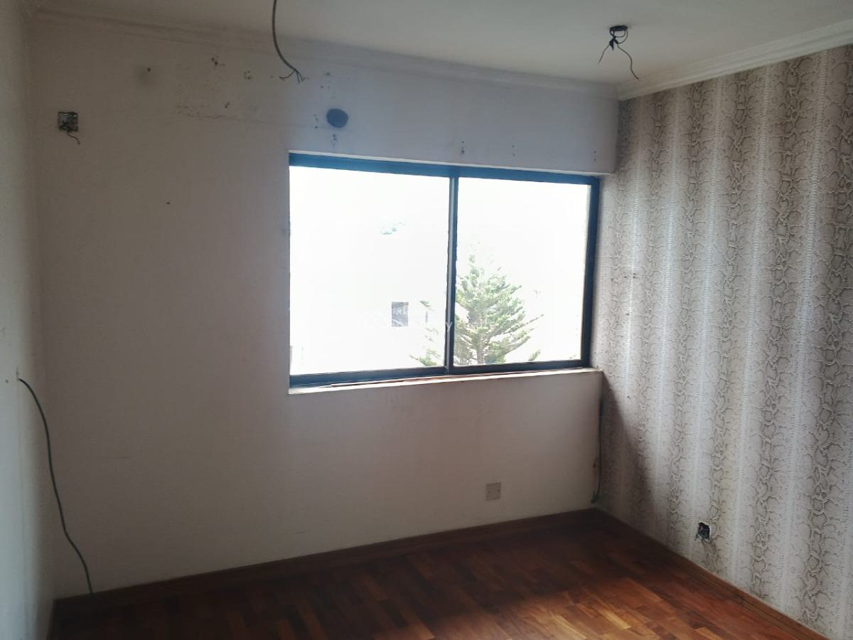 Self-serviced 3-bedroom Flat Upstairs on 3rd Floor, Victoria Island (vi), Lagos, Flat / Apartment for Rent