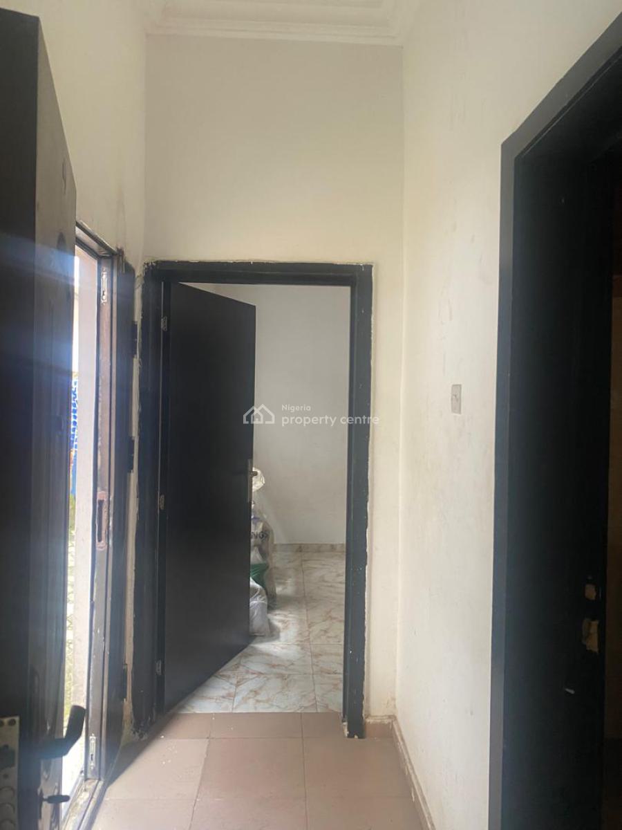 2 Bedroom Flat in a Mini Estate, Prepaid Meter, Olowora, Magodo, Lagos, Flat / Apartment for Rent
