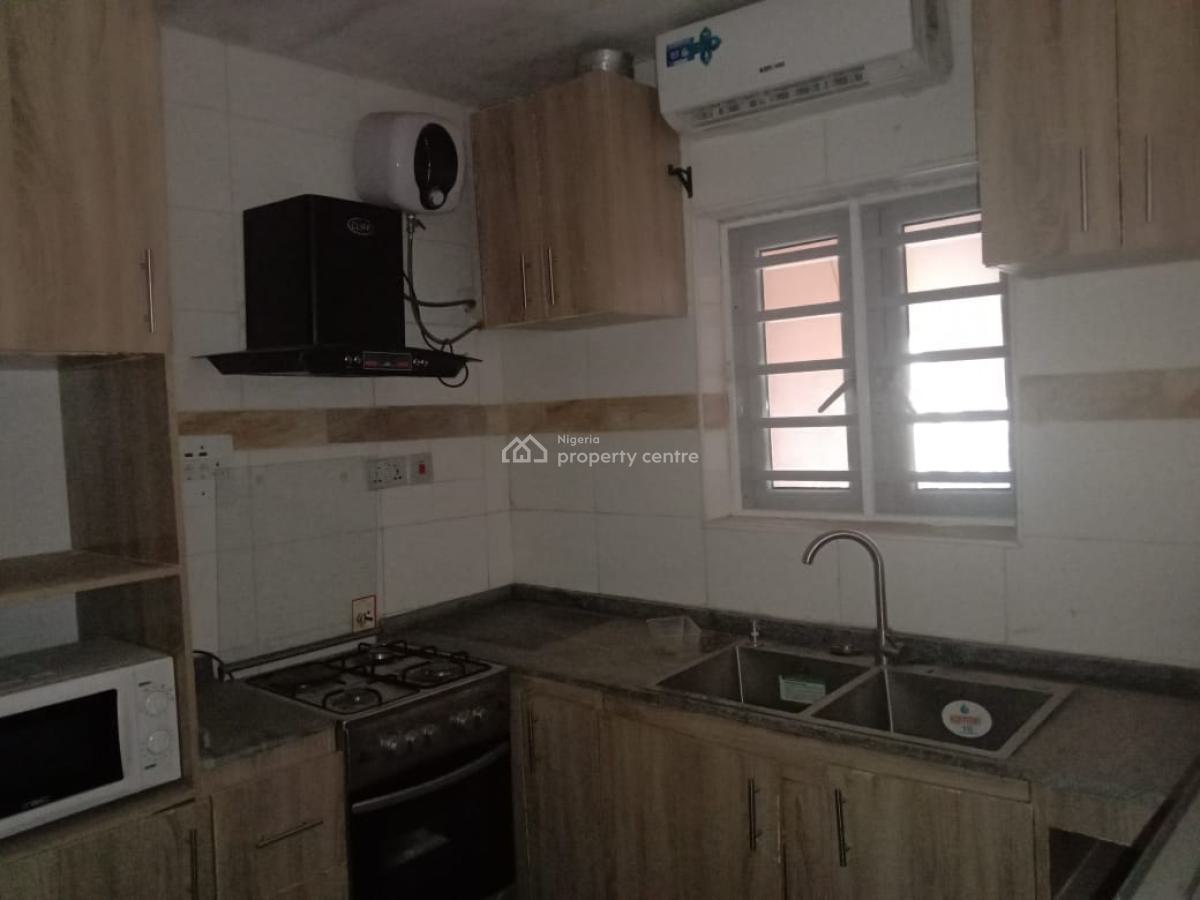 2 Bedroom Flat, Yemi Osinbanjo Boulevard, Katampe, Abuja, Flat / Apartment for Sale