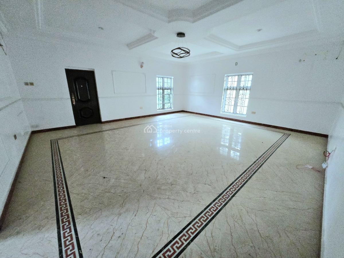 4 Units 3 Bedroom Apartment, Lekki Phase 1, Lekki, Lagos, Flat / Apartment for Rent
