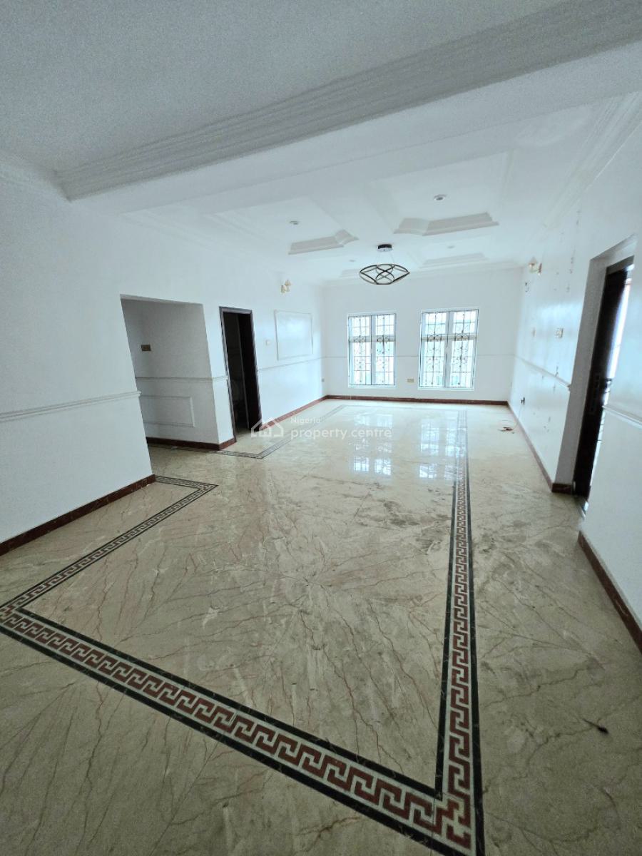4 Units 3 Bedroom Apartment, Lekki Phase 1, Lekki, Lagos, Flat / Apartment for Rent
