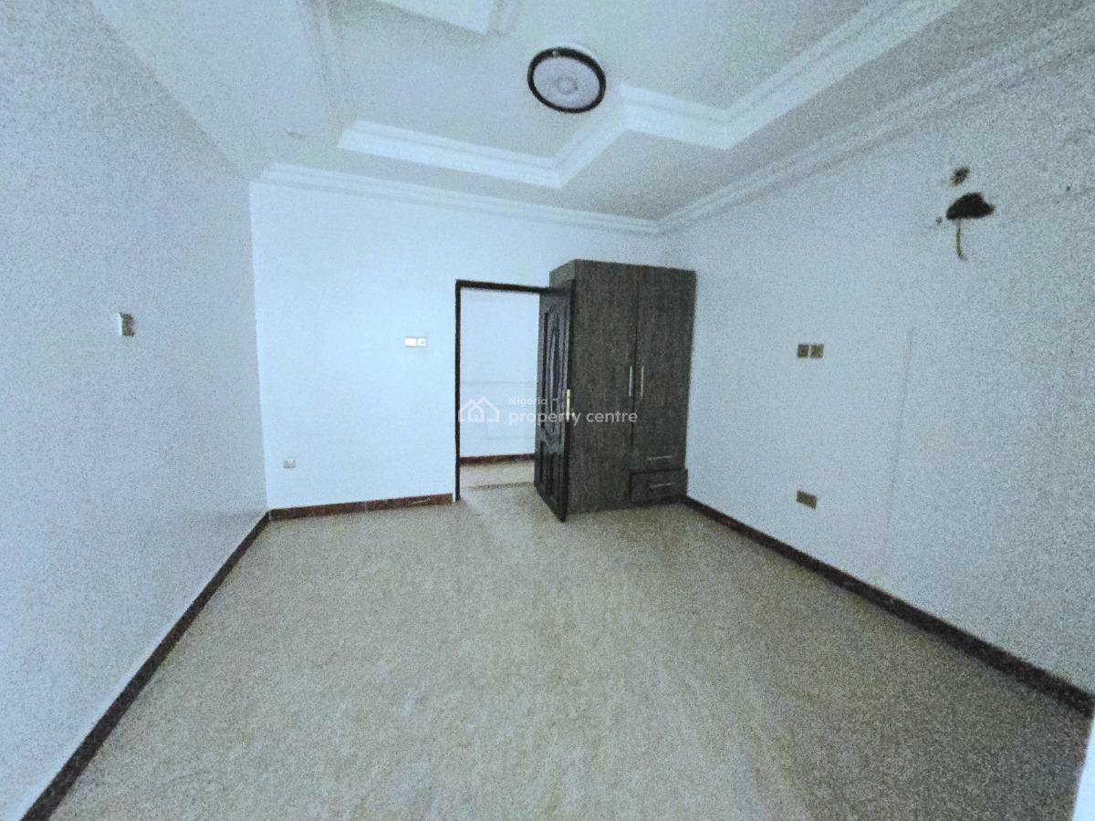 4 Units 3 Bedroom Apartment, Lekki Phase 1, Lekki, Lagos, Flat / Apartment for Rent