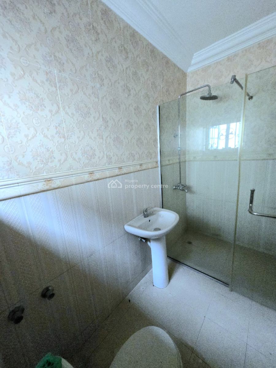 4 Units 3 Bedroom Apartment, Lekki Phase 1, Lekki, Lagos, Flat / Apartment for Rent