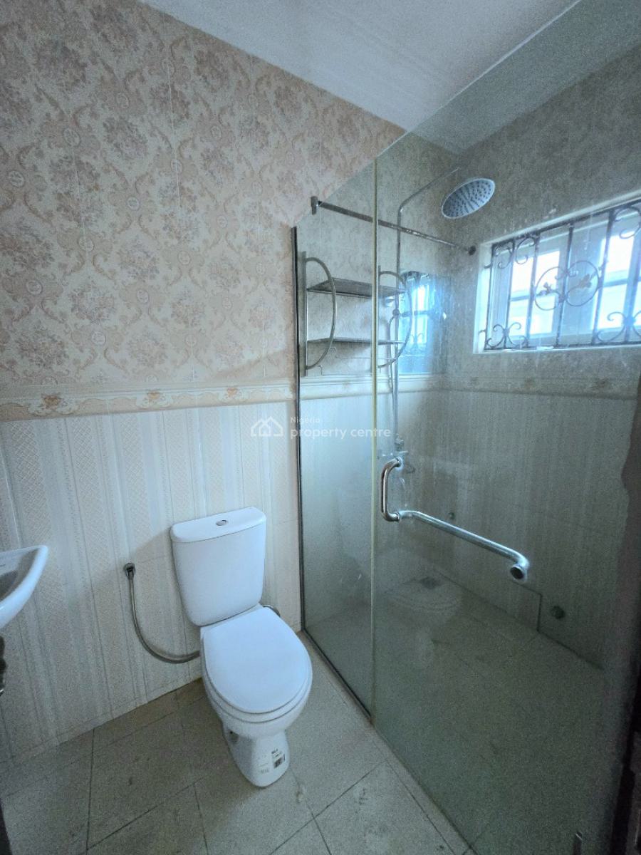 4 Units 3 Bedroom Apartment, Lekki Phase 1, Lekki, Lagos, Flat / Apartment for Rent
