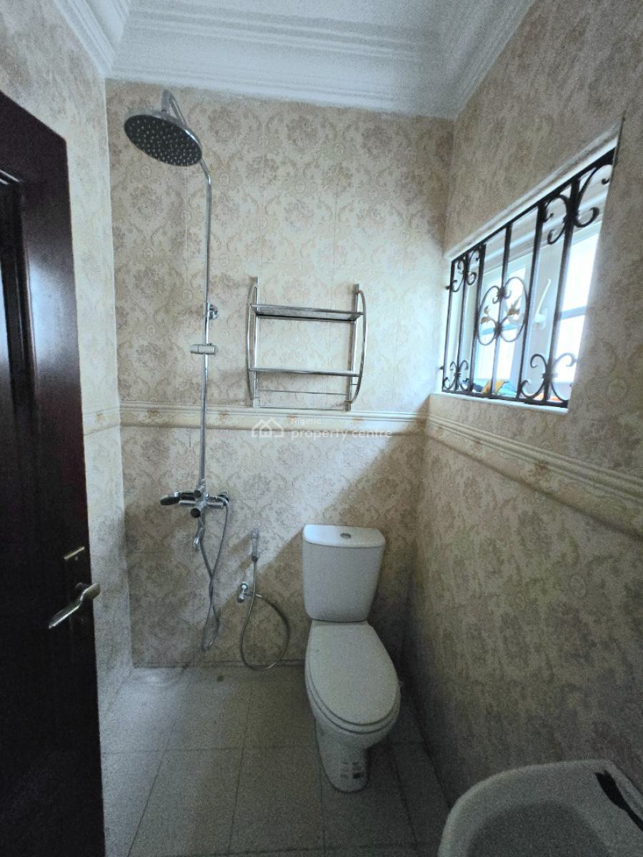 4 Units 3 Bedroom Apartment, Lekki Phase 1, Lekki, Lagos, Flat / Apartment for Rent