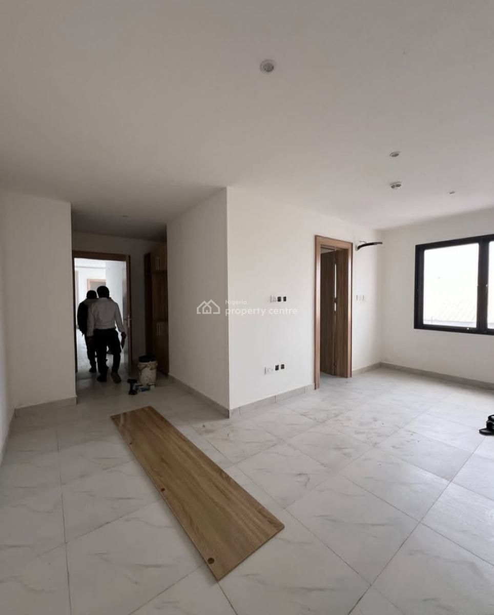 2 Bedroom En-suite New Serviced Flat with Fitted Kitchen, Elevator, Sw, Ikate Elegushi, Lekki, Lagos, Flat / Apartment for Rent