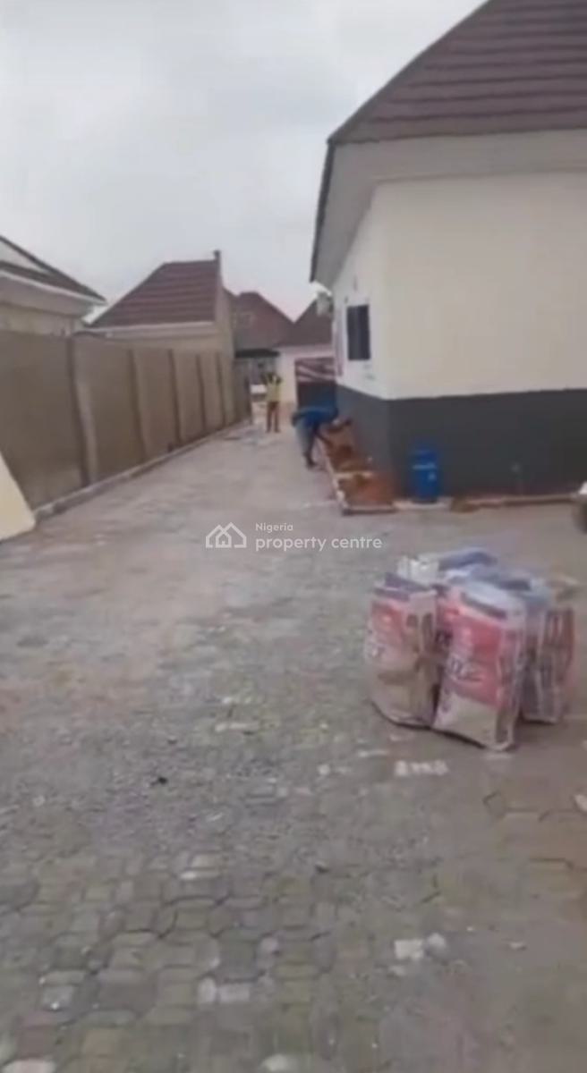 Newly Built 2 Bedrooms Flat Guest Charlet in Estate, Galadimawa, Abuja, Flat / Apartment for Rent
