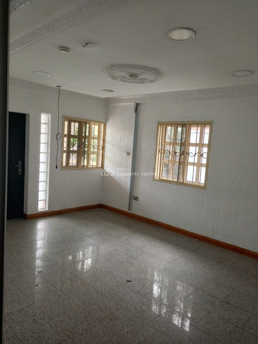 Commercial 5 Bedroom with 2 Room Bq and 10 Parking Space, Lekki Phase 1, Lekki, Lagos, Detached Duplex for Rent