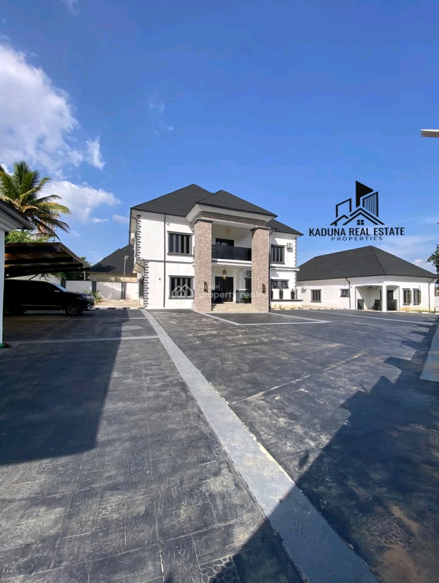 Brand New Solar Powered 4 Bedroom Duplex ️ with Guest Chalet, Kaduna North, Kaduna, House for Sale