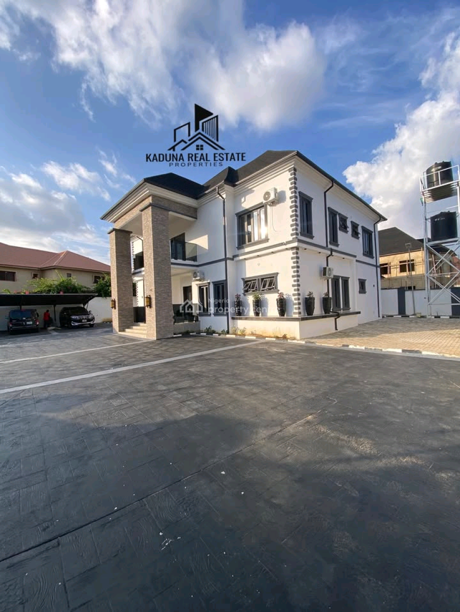 Brand New Solar Powered 4 Bedroom Duplex ️ with Guest Chalet, Kaduna North, Kaduna, House for Sale