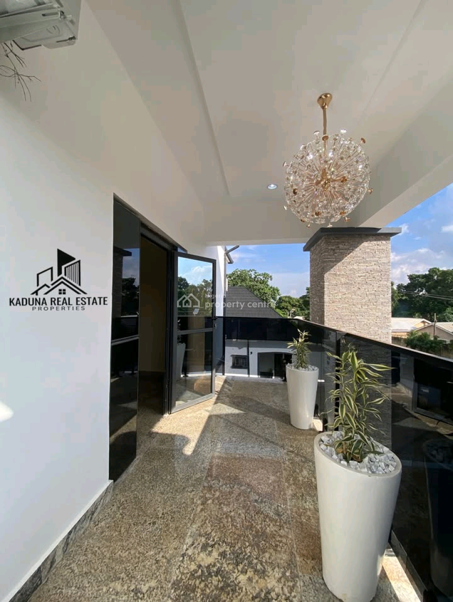Brand New Solar Powered 4 Bedroom Duplex ️ with Guest Chalet, Kaduna North, Kaduna, House for Sale