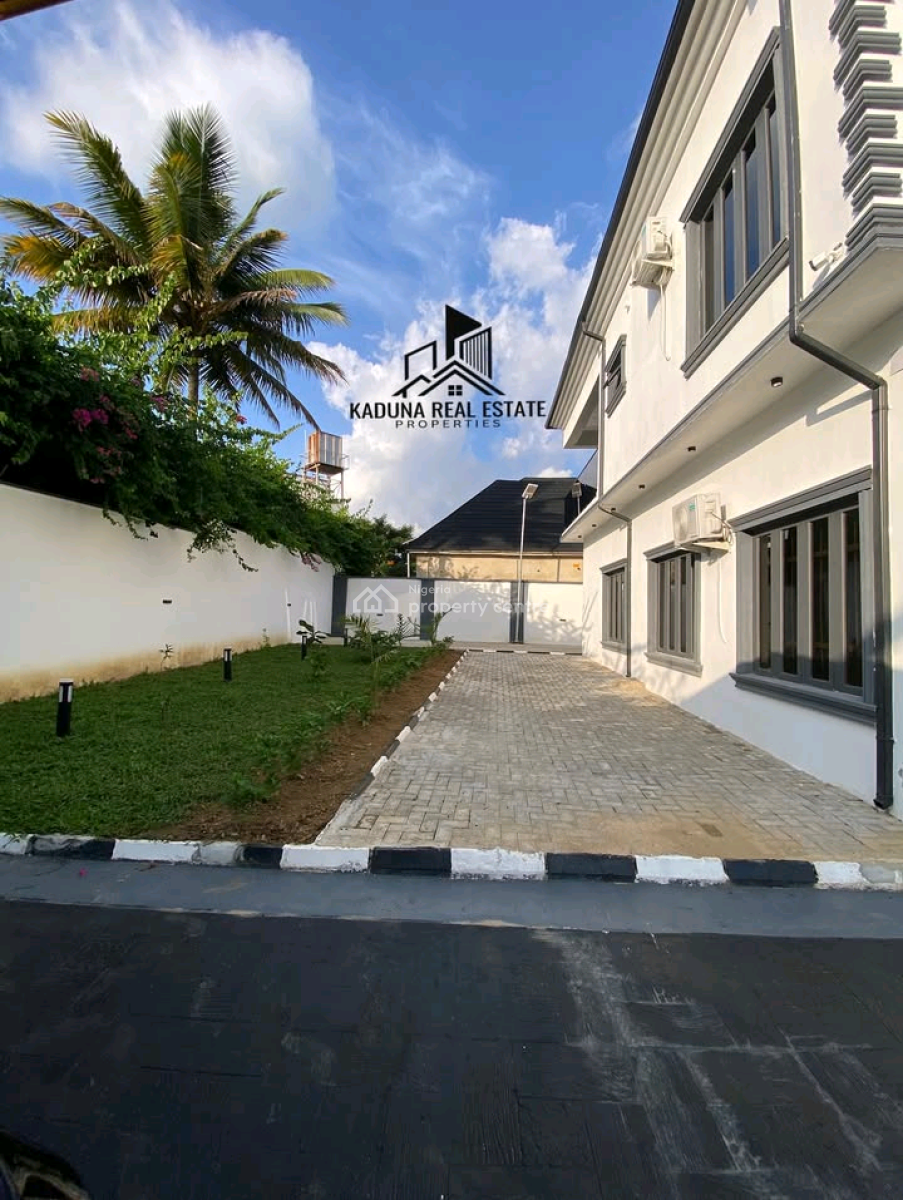 Brand New Solar Powered 4 Bedroom Duplex ️ with Guest Chalet, Kaduna North, Kaduna, House for Sale