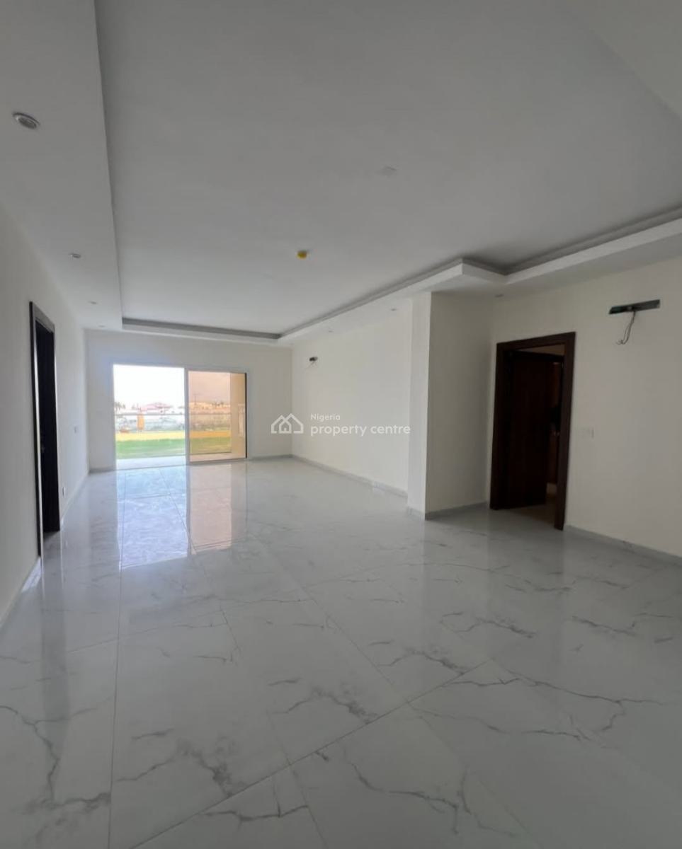 2 Bedroom En-suite New Serviced Flat with Fitted Kitchen, Elevator, Victoria Island (vi), Lagos, Flat / Apartment for Rent