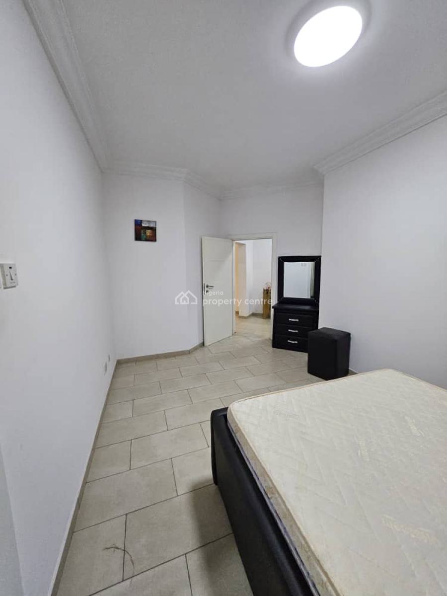 Fully Furnished and Service Five (5)  Bedroom and a Guest Room Terrace, Maitama District, Abuja, Terraced Duplex for Rent