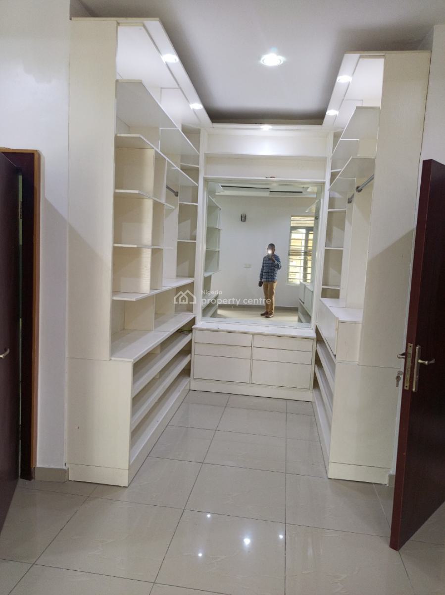 Neatest 5 Bedroom with Bq Security House 6 Cars Space, Chevron Drive, Lekki, Lagos, Detached Duplex for Rent