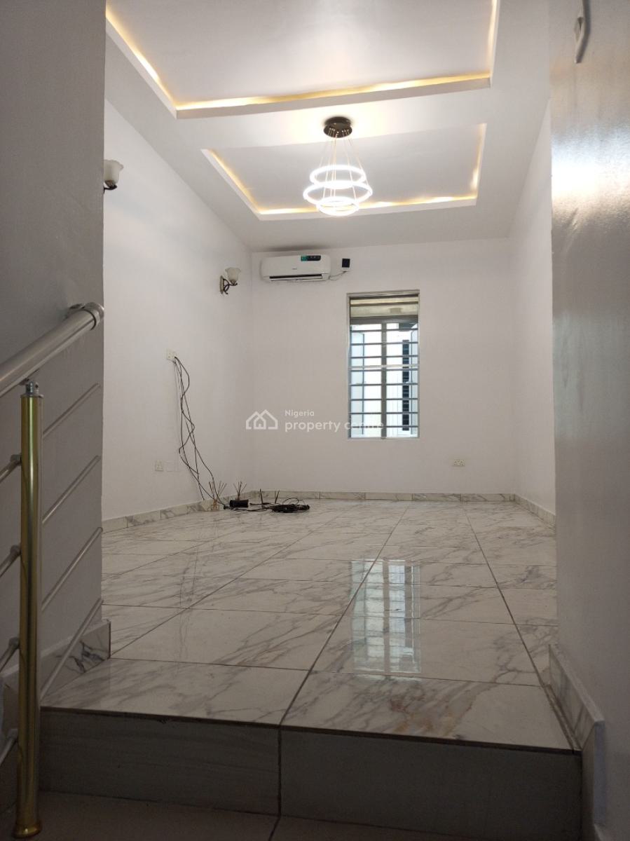 Neatest 5 Bedroom with Bq Security House 6 Cars Space, Chevron Drive, Lekki, Lagos, Detached Duplex for Rent