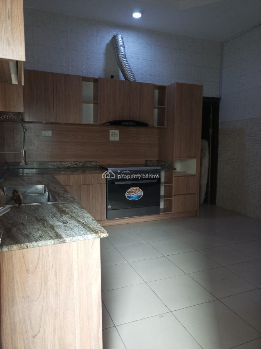 Neatest 5 Bedroom with Bq Security House 6 Cars Space, Chevron Drive, Lekki, Lagos, Detached Duplex for Rent