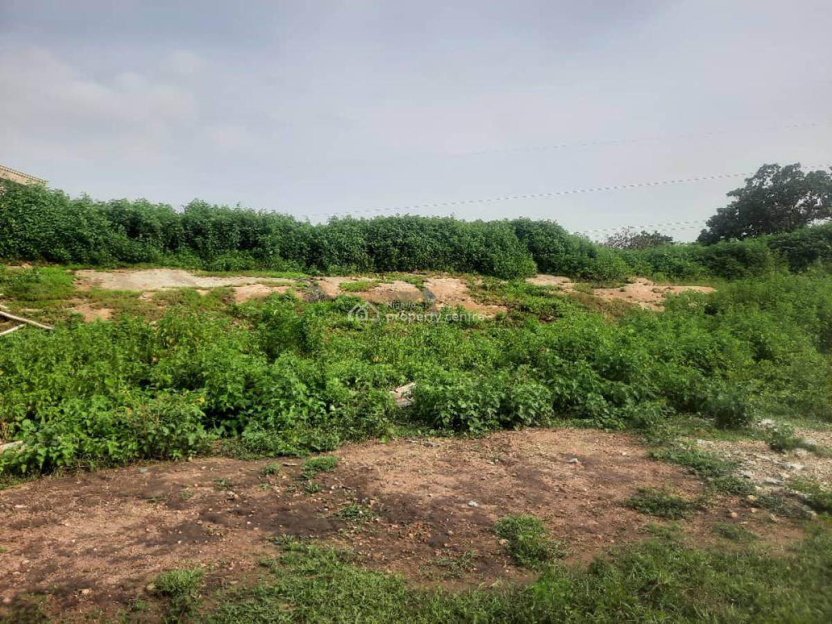 Prime 550m² Hilltop Plot in Enl Estate, Guzape, Abuja, Federal Housing Authority, Guzape District, Abuja, Residential Land for Sale