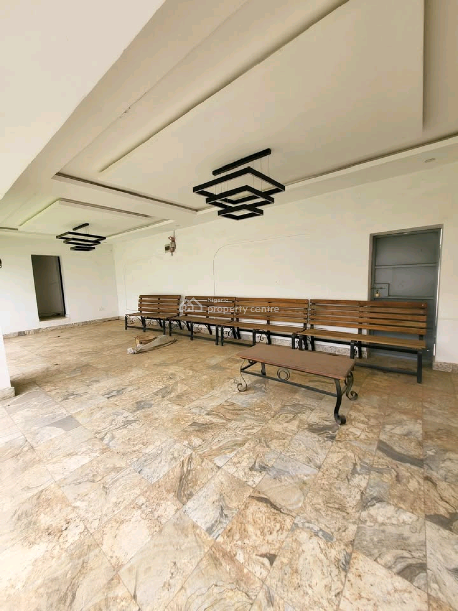 4bedroom Duplex with a Two Guest Charlet and Living Room and Also with, Guzape District, Abuja, House for Sale