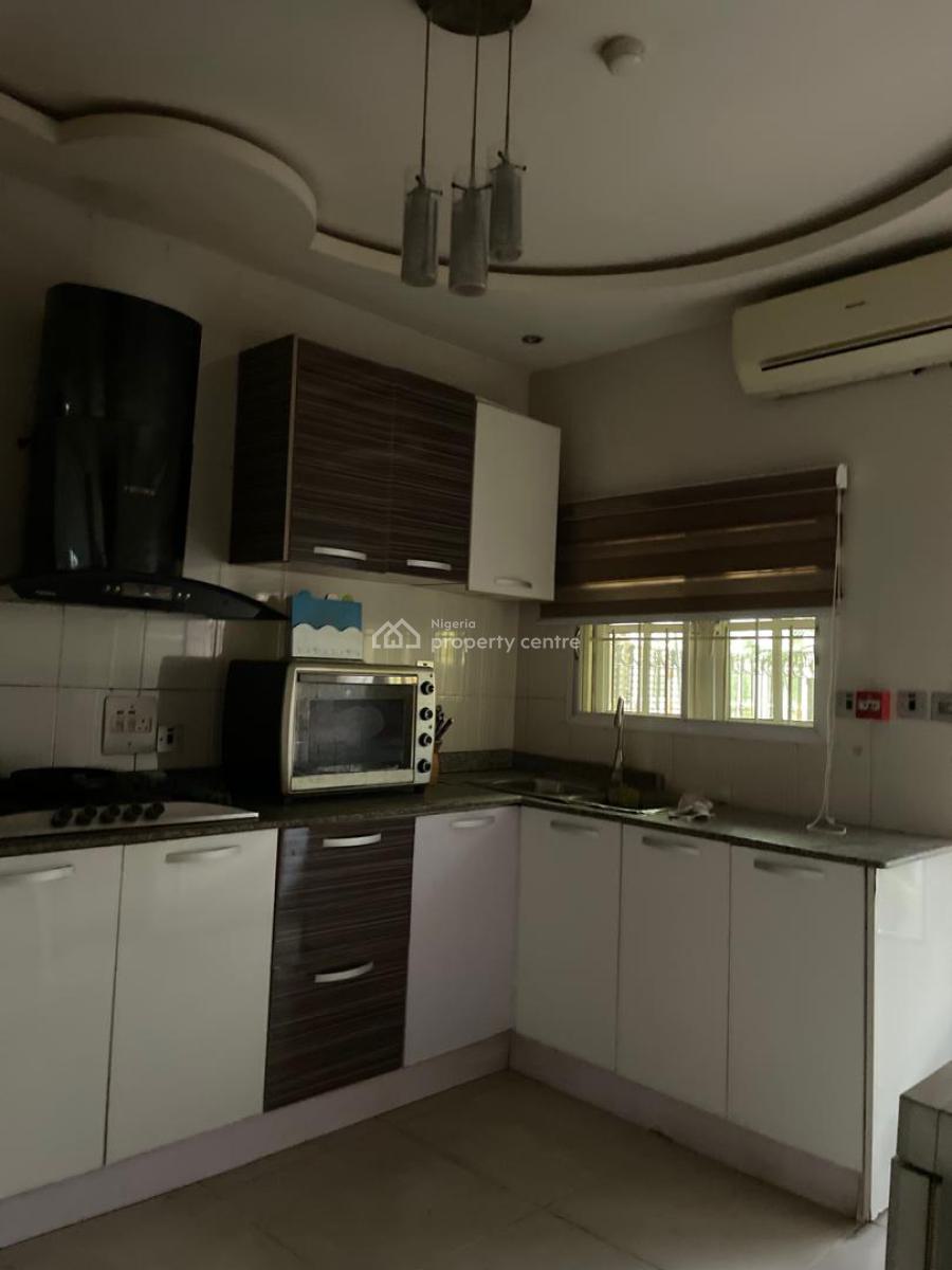 Luxury 4 Bedrooms Terrace Duplex, Along Chevron Drive, Lekki, Lagos, Terraced Duplex for Sale