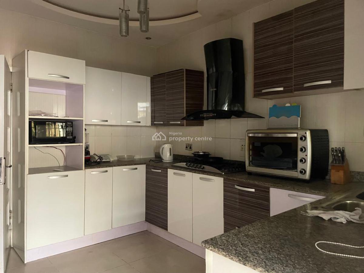 Luxury 4 Bedrooms Terrace Duplex, Along Chevron Drive, Lekki, Lagos, Terraced Duplex for Sale