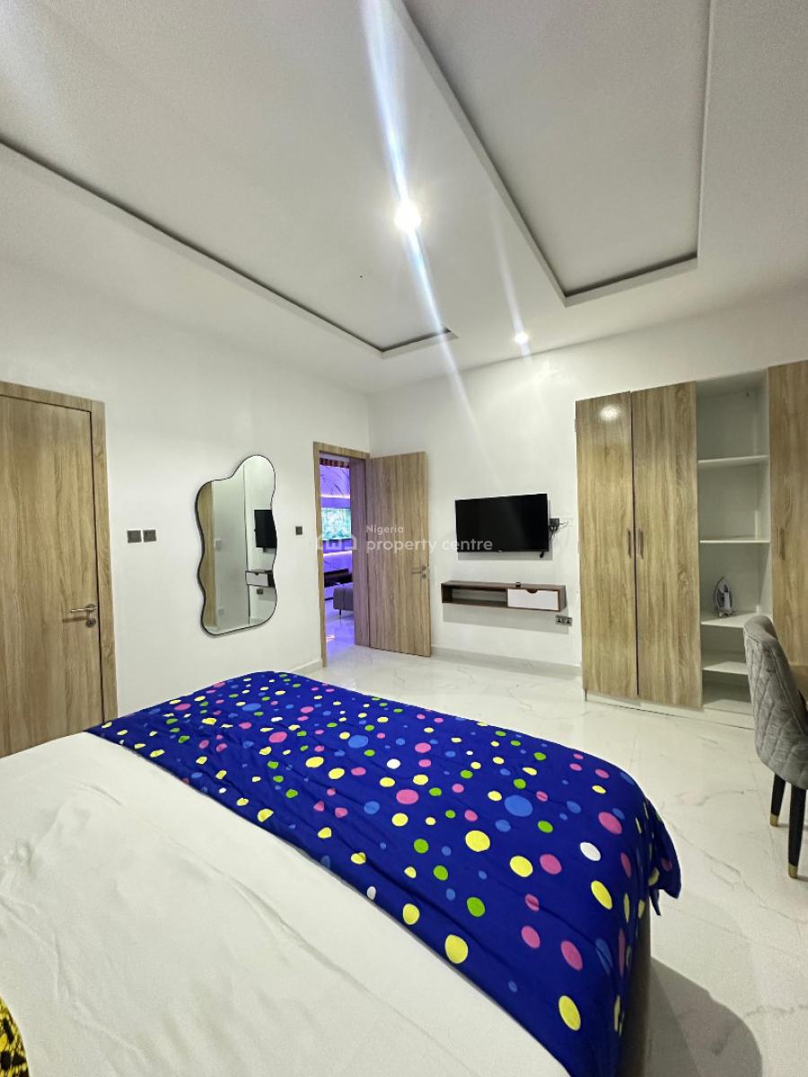 Premium Spacious 1-bedroom Apartment with Balcony, Abraham Adesanya, Lekki, Lagos, Flat / Apartment Short Let