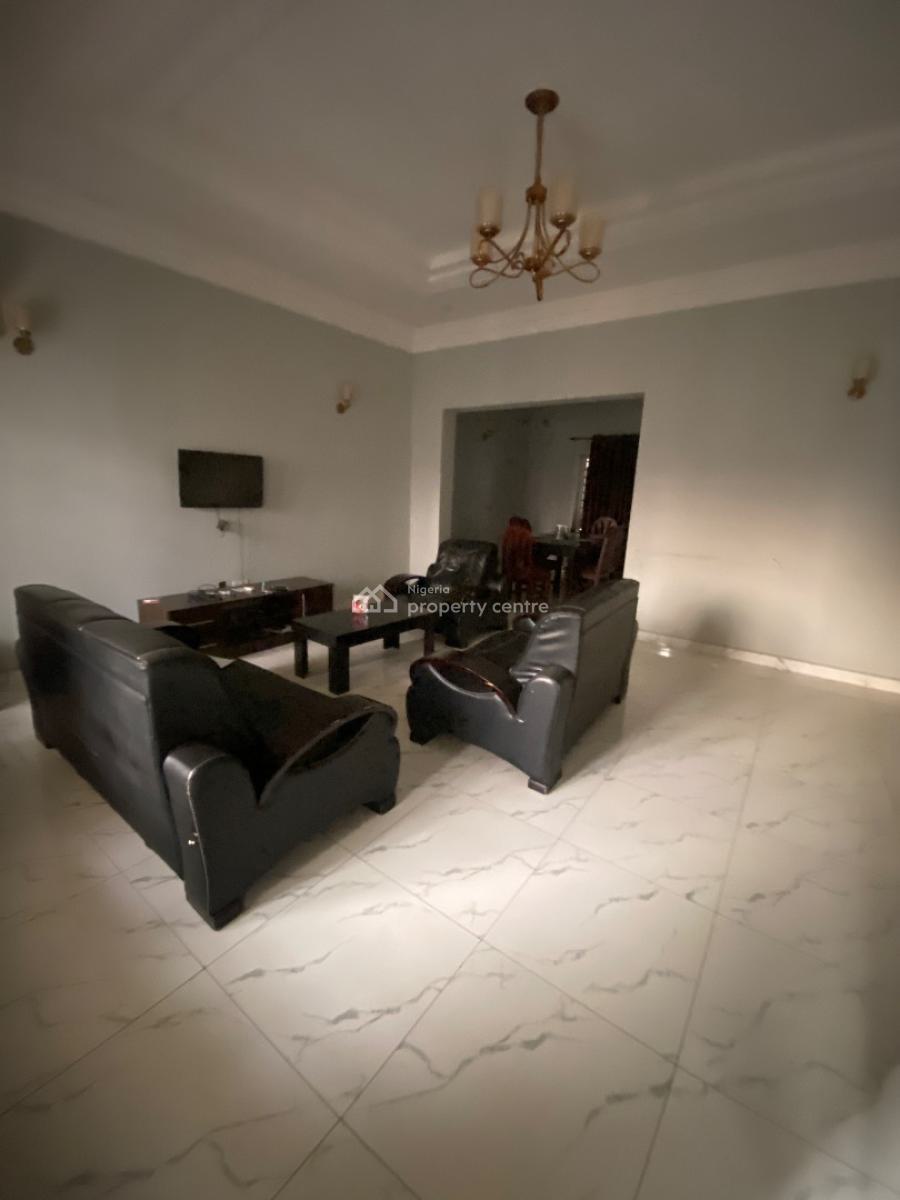 Spacious & Neatly Built 3 Bedrooms Flat  Mabushi, Mabushi, Mabushi, Abuja, Flat / Apartment for Rent
