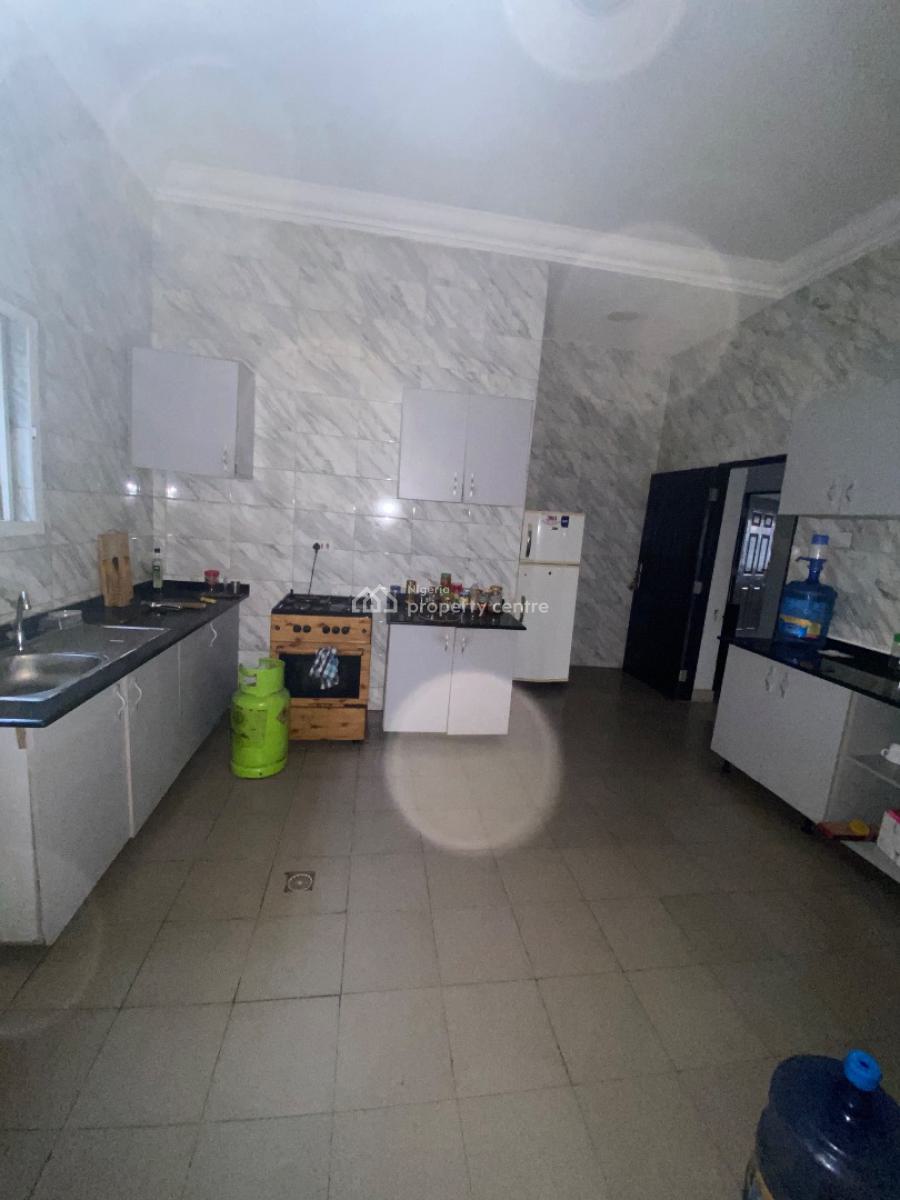 Spacious & Neatly Built 3 Bedrooms Flat  Mabushi, Mabushi, Mabushi, Abuja, Flat / Apartment for Rent