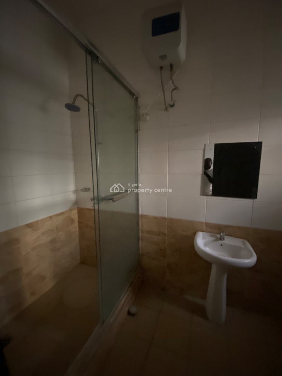 Spacious & Neatly Built 3 Bedrooms Flat  Mabushi, Mabushi, Mabushi, Abuja, Flat / Apartment for Rent
