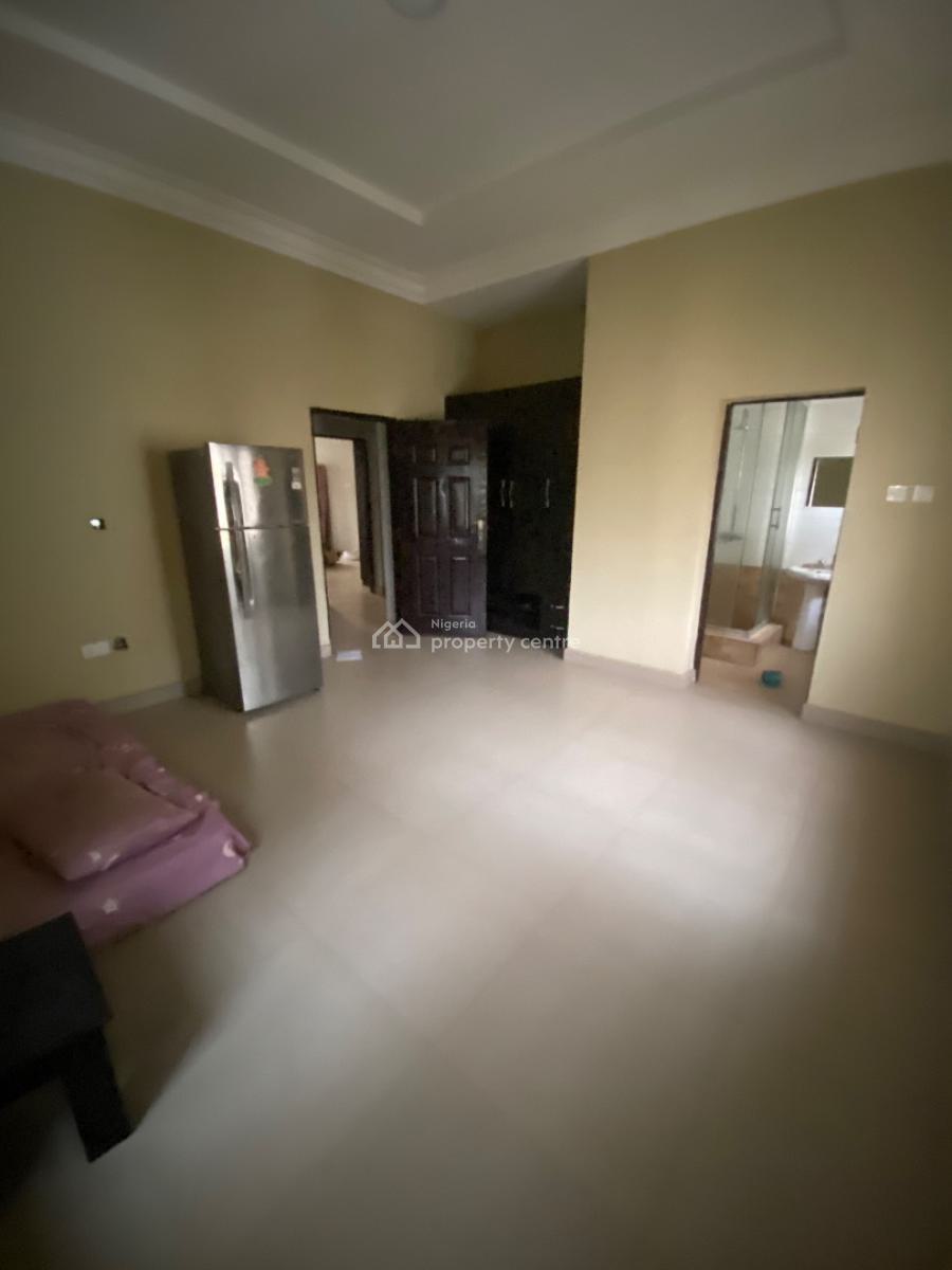 Spacious & Neatly Built 3 Bedrooms Flat  Mabushi, Mabushi, Mabushi, Abuja, Flat / Apartment for Rent