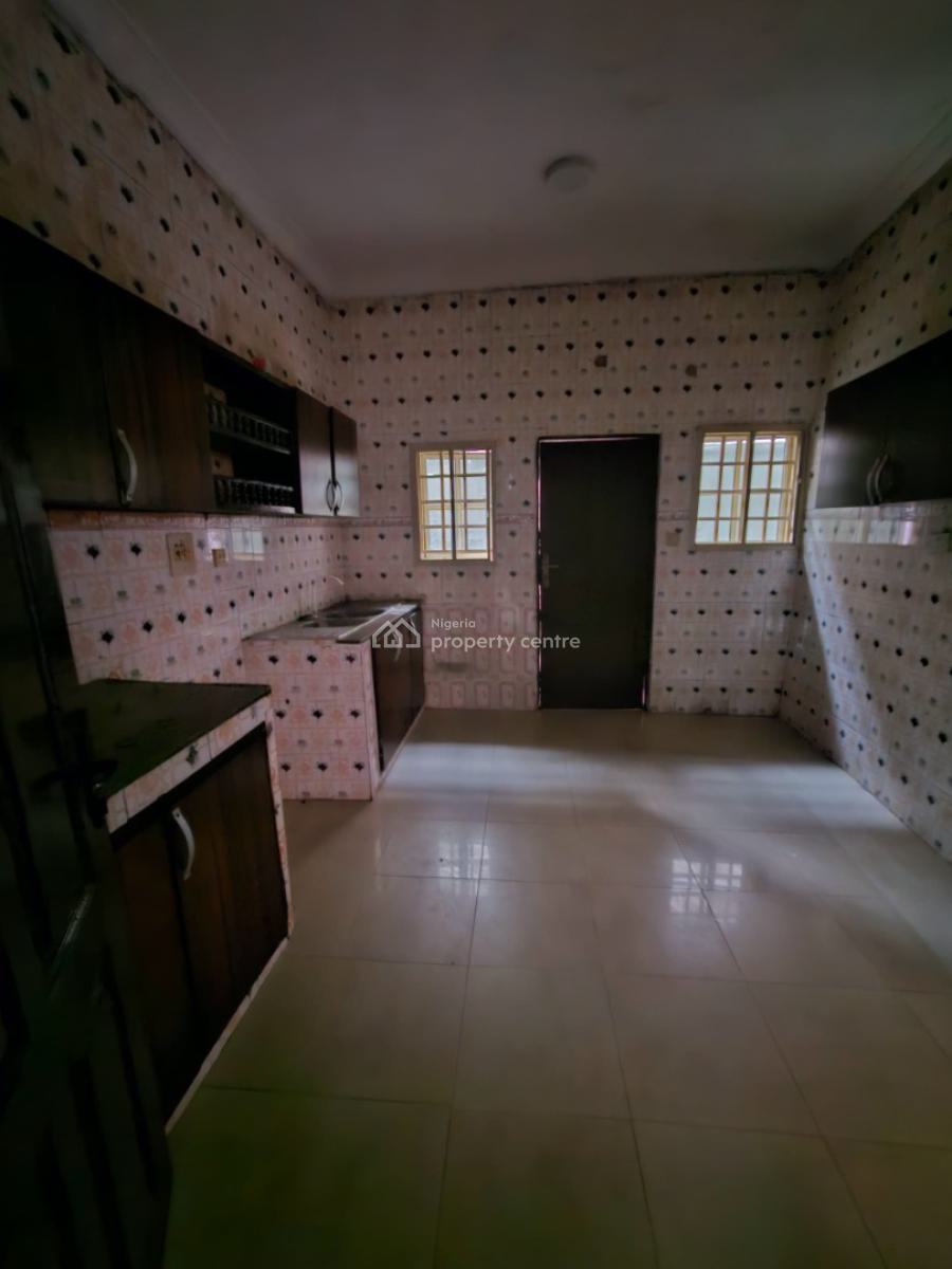 a 4-bedroom Semi-detached Duplex with Bq, Maryland, Lagos, Semi-detached Duplex for Rent