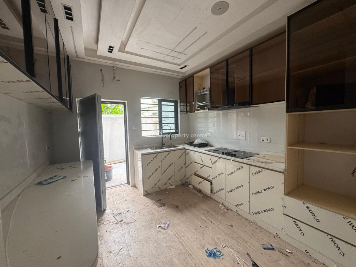 4bedroom Terrace Duplex, Millennium Estate, Gbagada, Lagos, Terraced Duplex for Sale