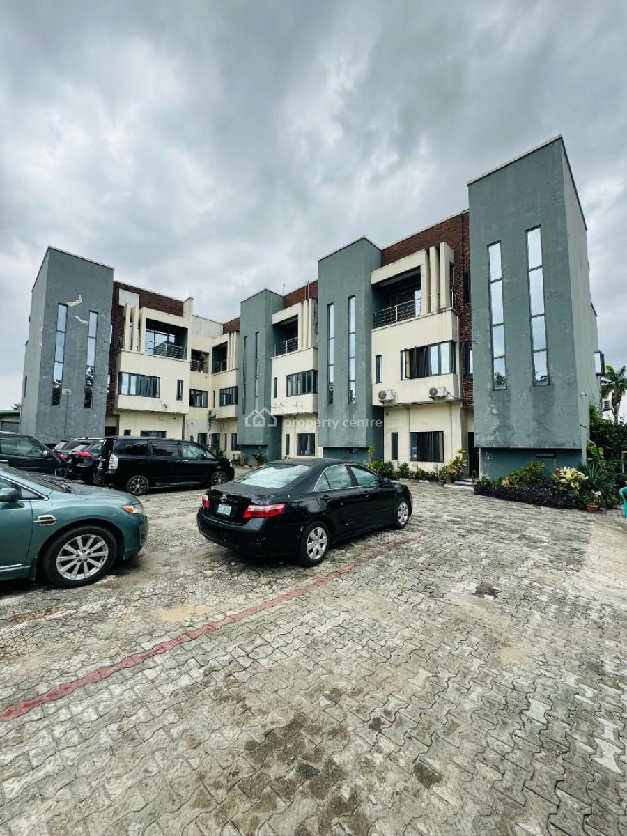 Aesthetically Pleasing 4 Bedroom Terrace Duplex with Bq in Secured Est, Gbagada, Lagos, Terraced Duplex for Sale