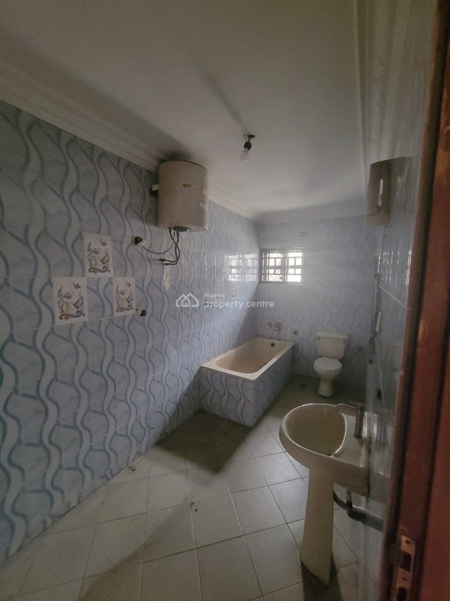 4bedroom Semi Detached Duplex in Lekki Phase 1, Lekki Phase 1, Lekki, Lagos, Semi-detached Duplex for Rent