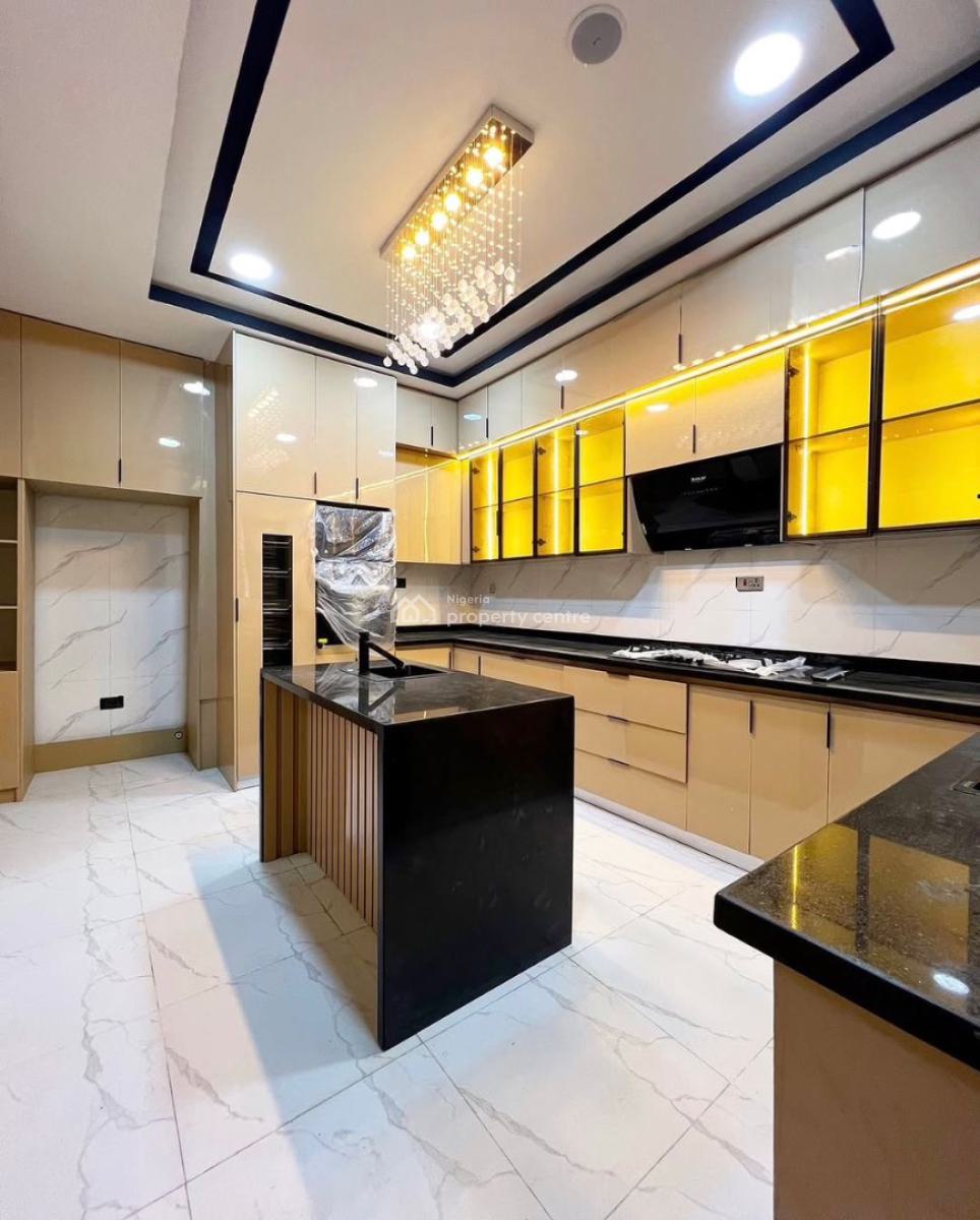 Tastefully Finished 6bedroom Duplex with a Penthouse, Chevron, Lekki, Lagos, Detached Duplex for Sale