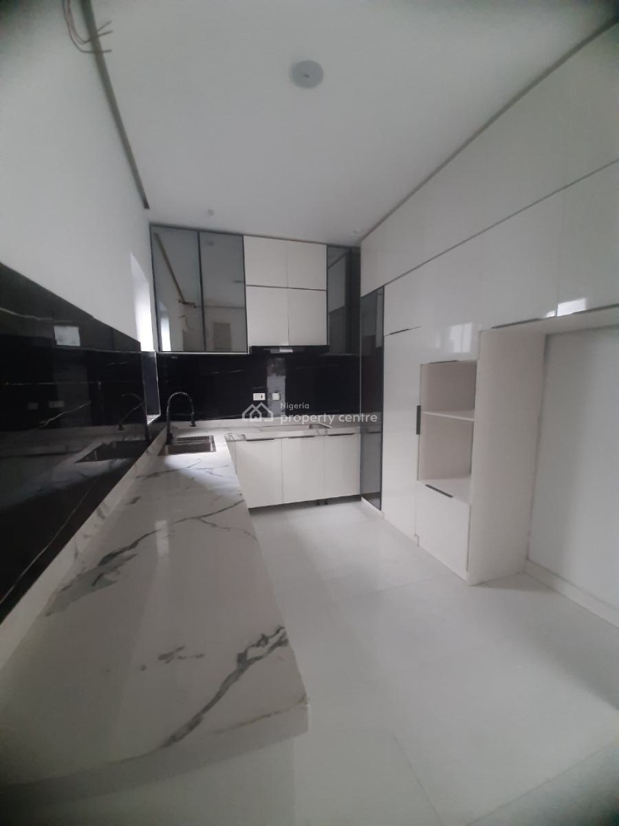 Newly Built and Self-compound and Serviced with 24/7 Power Supply 4 Be, Lekki Phase 1, Lekki, Lagos, Terraced Duplex for Rent