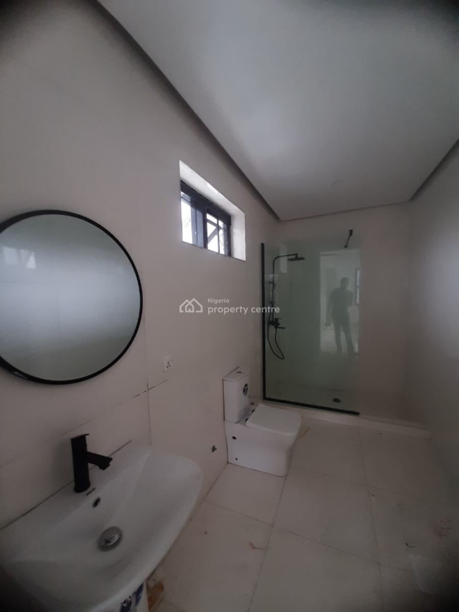 Newly Built and Self-compound and Serviced with 24/7 Power Supply 4 Be, Lekki Phase 1, Lekki, Lagos, Terraced Duplex for Rent