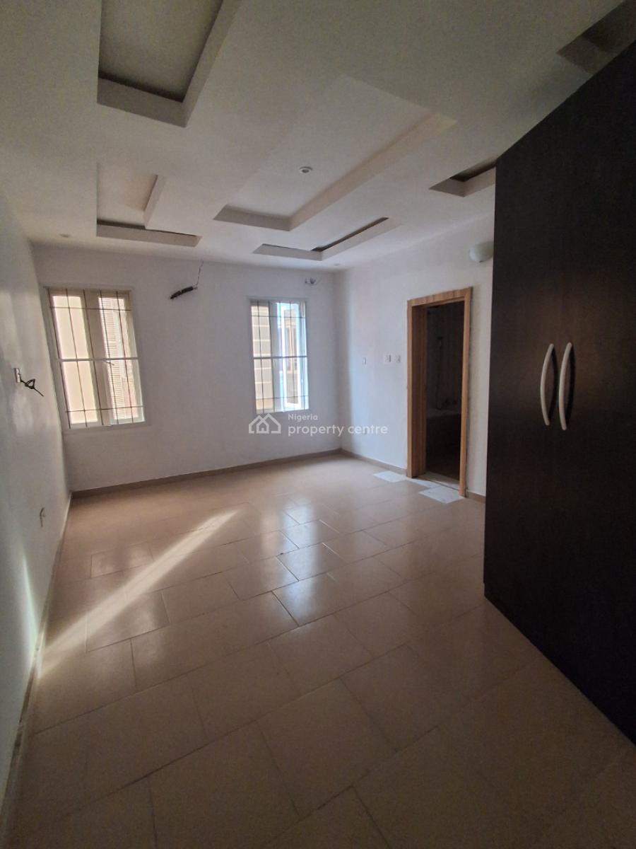 3 Bedroom Upstairs, Badore, Ajah, Lagos, House for Rent