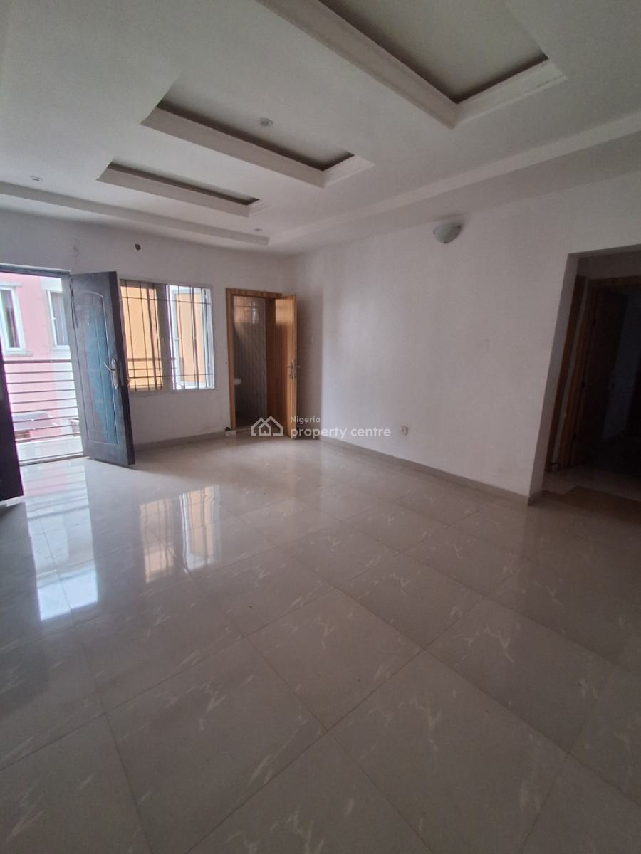 3 Bedroom Upstairs, Badore, Ajah, Lagos, House for Rent