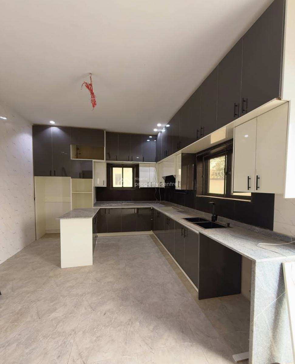 4 Bedroom Detached Duplex, Guzape District, Abuja, Detached Duplex for Sale