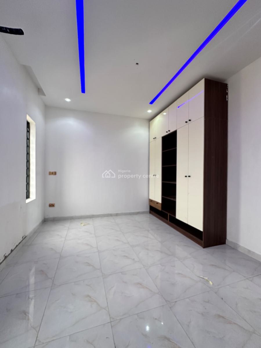Top Notch 4bedroom Duplex with a Bq, Agungi Estate, Lekki, Lagos, Semi-detached Duplex for Sale