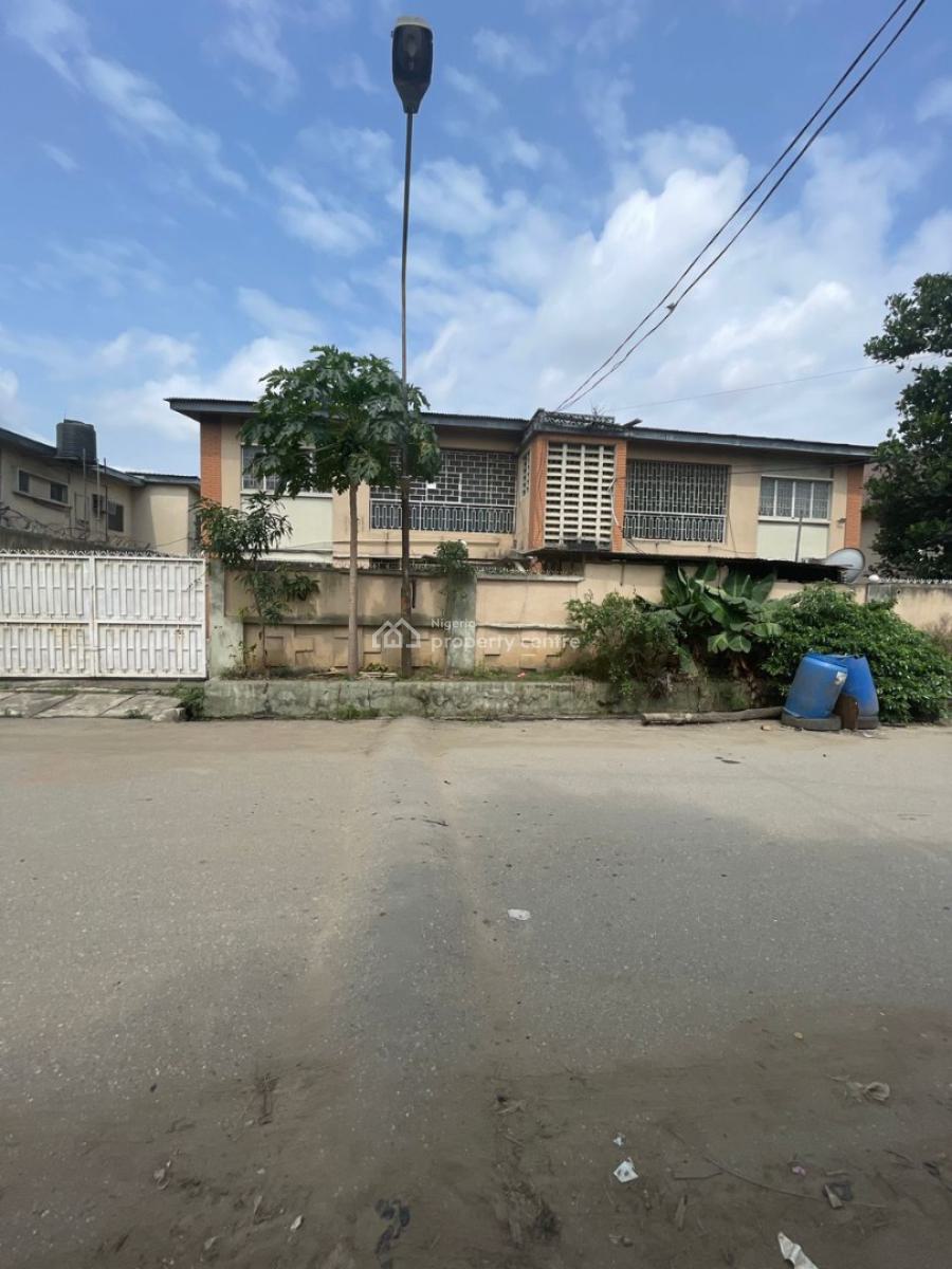 Solid 4 Unit of 3 Bed Block of Flats Storey Building in a Perfect Neig, Palmgrove, Ilupeju, Lagos, Block of Flats for Sale
