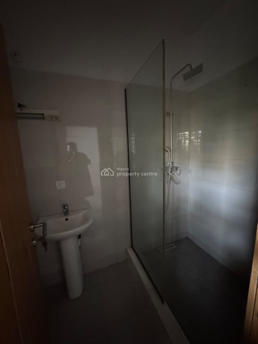 𝐒𝐏𝐀𝐂𝐈𝐎𝐔𝐒 4 𝐁𝐄𝐃𝐑𝐎𝐎𝐌 𝐓𝐄𝐑𝐑𝐀𝐂𝐄 𝐃𝐔𝐏𝐋𝐄𝐗, Ikate, Lekki, Lagos, Terraced Duplex for Rent