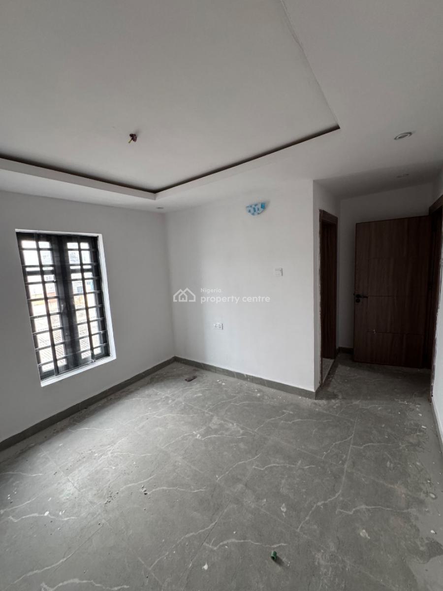 𝐁𝐑𝐀𝐍𝐃 𝐍𝐄𝐖 2 𝐁𝐄𝐃𝐑𝐎𝐎𝐌 𝐃𝐔𝐏𝐋𝐄𝐗, Ologolo, Lekki, Lagos, Terraced Duplex for Rent