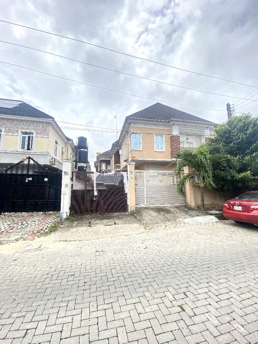 Semi Detached 4 Bedroom  Duplex with 2 Bq in a Secured Estate, Lekki, Lekki, Lagos, Semi-detached Duplex for Sale
