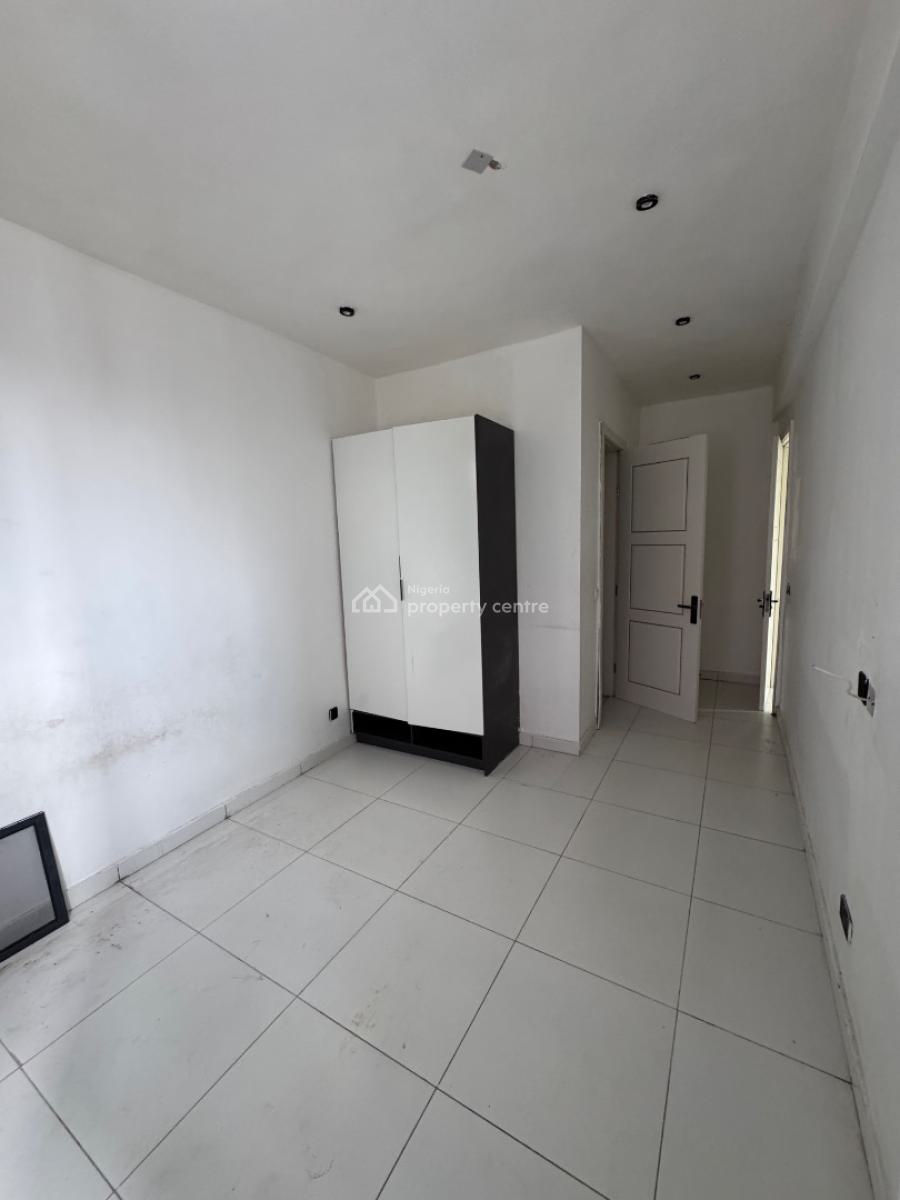 𝐖𝐄𝐋𝐋 𝐌𝐀𝐈𝐍𝐓𝐀𝐈𝐍𝐄𝐃 3 𝐁𝐄𝐃𝐑𝐎𝐎𝐌 𝐌𝐀𝐈𝐒𝐎𝐍𝐄𝐓𝐓𝐄, Ologolo, Lekki, Ologolo, Lekki, Lagos, Flat / Apartment for Rent
