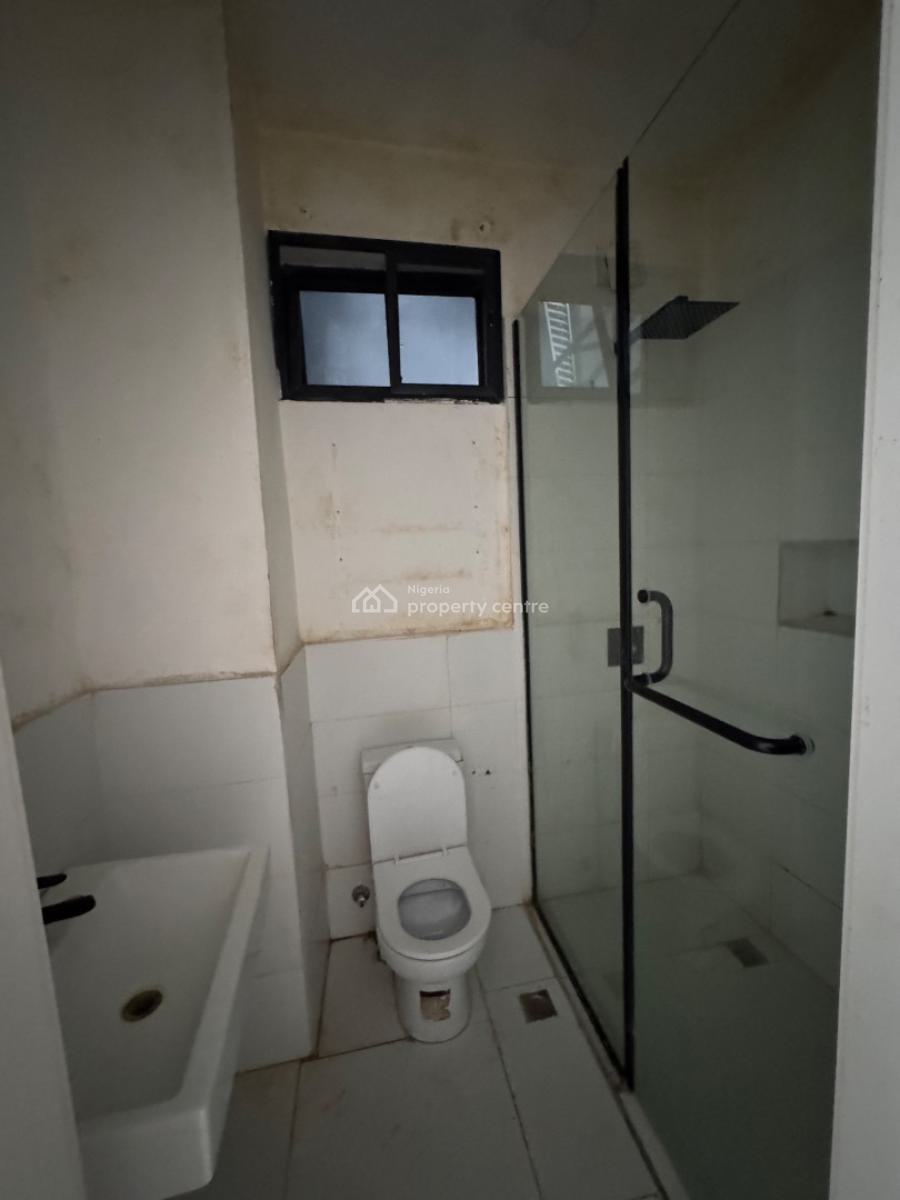 𝐖𝐄𝐋𝐋 𝐌𝐀𝐈𝐍𝐓𝐀𝐈𝐍𝐄𝐃 3 𝐁𝐄𝐃𝐑𝐎𝐎𝐌 𝐌𝐀𝐈𝐒𝐎𝐍𝐄𝐓𝐓𝐄, Ologolo, Lekki, Ologolo, Lekki, Lagos, Flat / Apartment for Rent